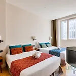 141 - Beautiful Flat Triangle D Or Champs Elysees *
