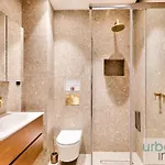Apartment 141 - Beautiful Flat Triangle D Or Champs Elysees Paris