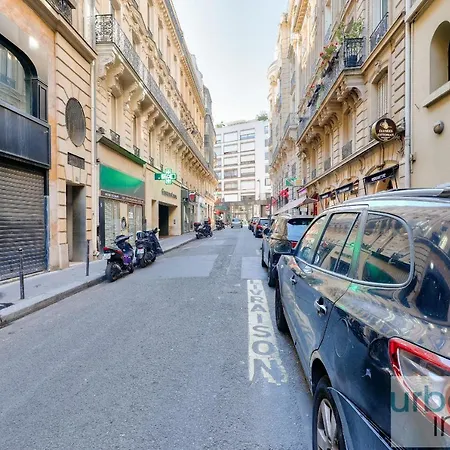 141 - Beautiful Flat Triangle D Or Champs Elysees