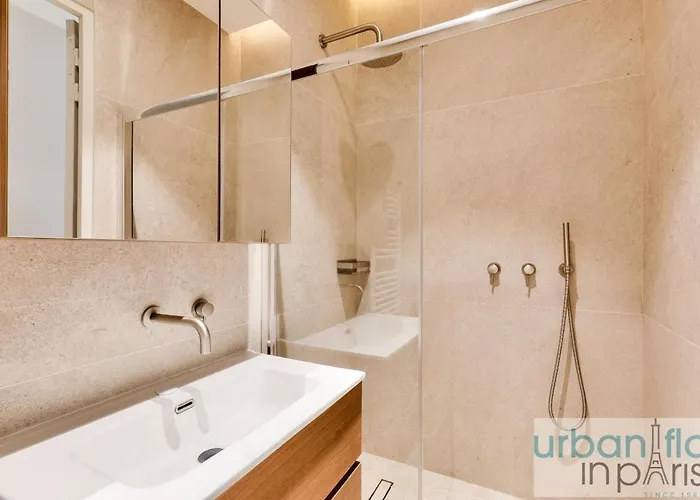 Lejlighed 141 - Beautiful Flat Triangle D Or Champs Elysees *